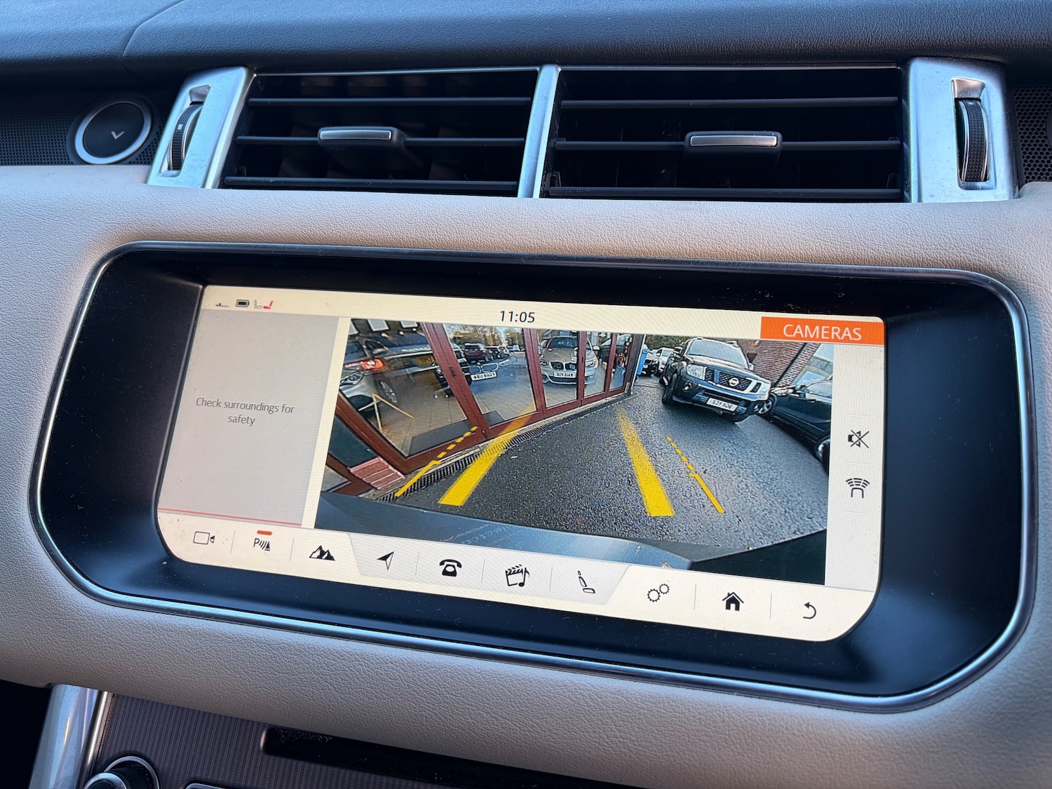 Used Land Rover Range Rover Sport for sale - 77002008: Photo 6