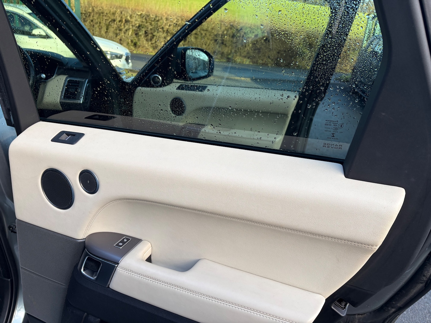 Used Land Rover Range Rover Sport for sale - 77002008: Photo 9