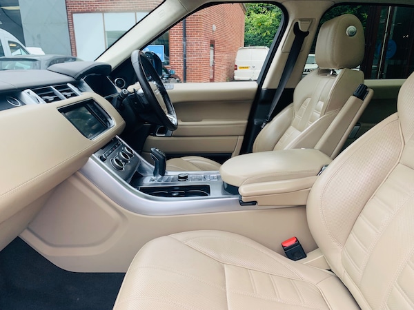 Used Land Rover Range Rover Sport 2015 for sale - 75385616: Photo 10