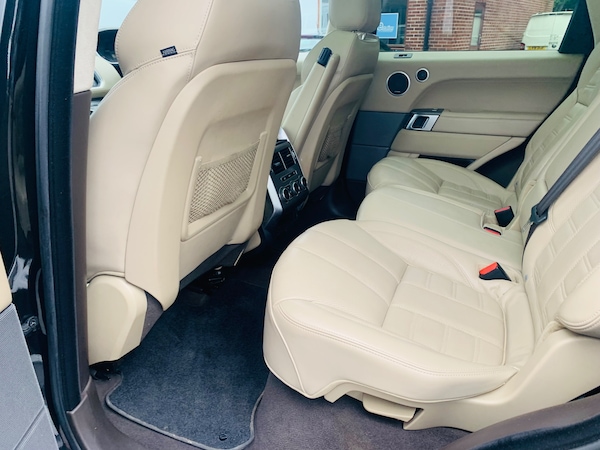 Used Land Rover Range Rover Sport 2015 for sale - 75385616: Photo 16
