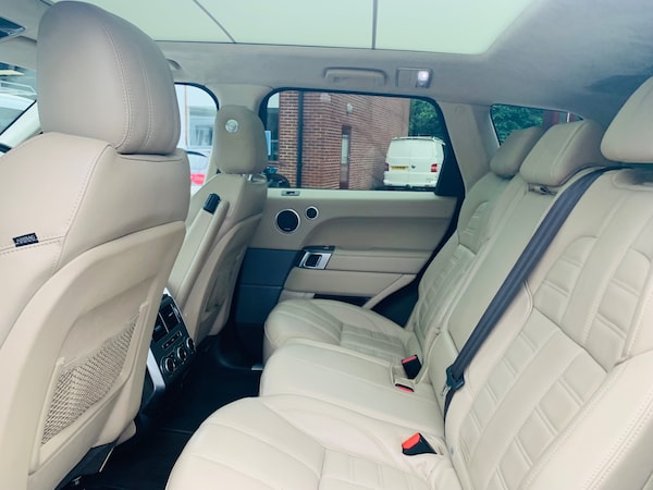 Used Land Rover Range Rover Sport 2015 for sale - 75385616: Photo 17
