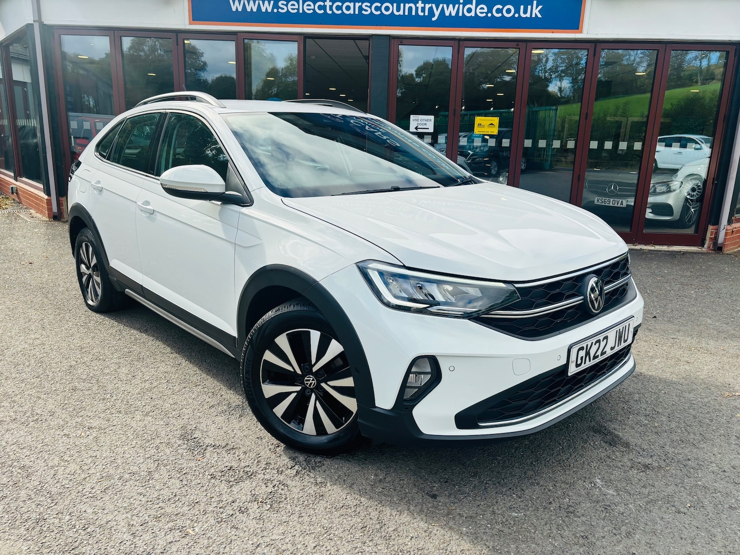 Used Volkswagen Taigo 2022 for sale - 76193832: Photo 2