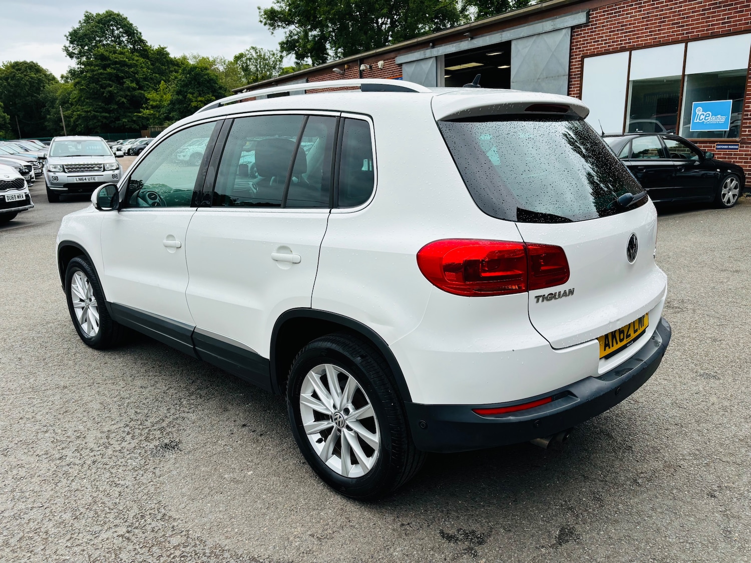 Used Volkswagen Tiguan 2012 for sale - 76102032: Photo 11