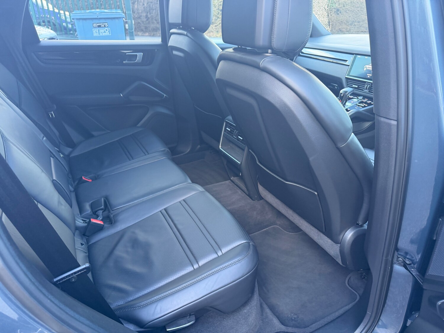 Used Porsche Cayenne for sale - 77570949: Photo 24