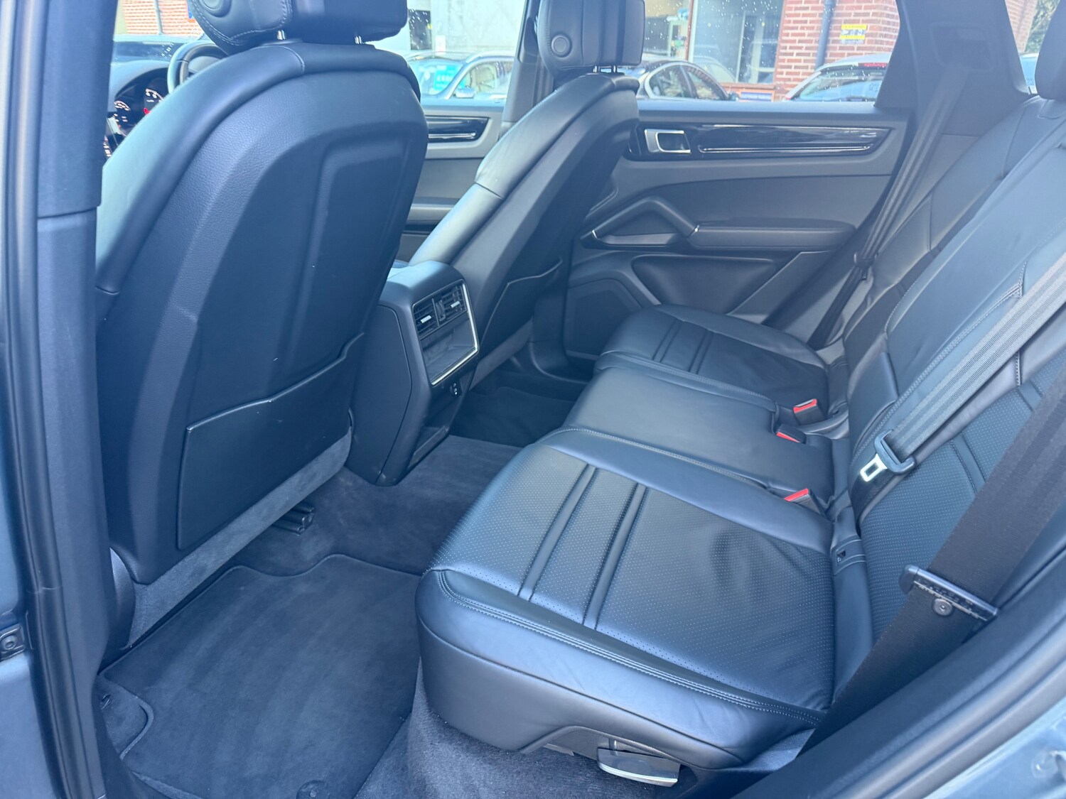 Used Porsche Cayenne for sale - 77570949: Photo 34