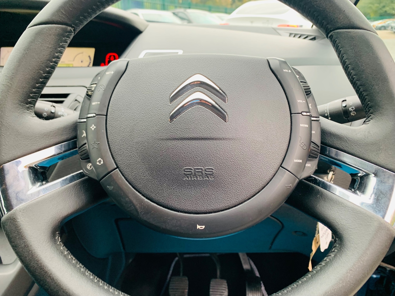 Used Citroen C4 Picasso 2012 for sale - 76416548: Photo 17