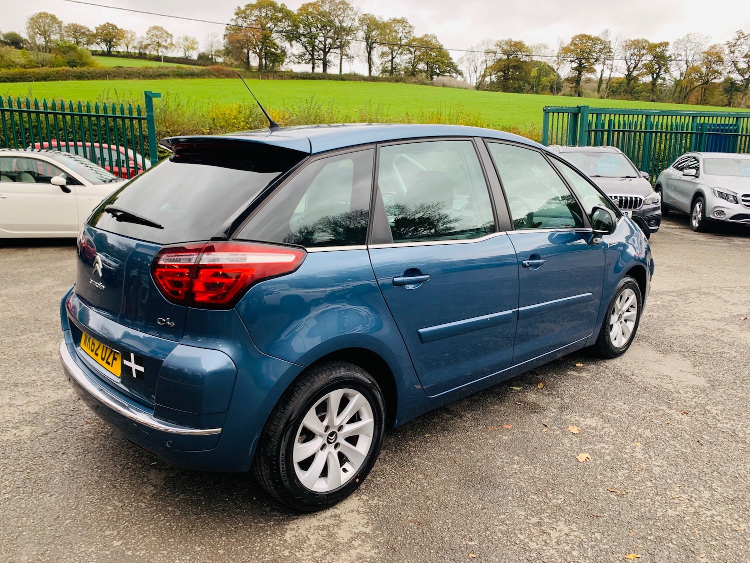 Used Citroen C4 Picasso 2012 for sale - 76416548: Photo 8