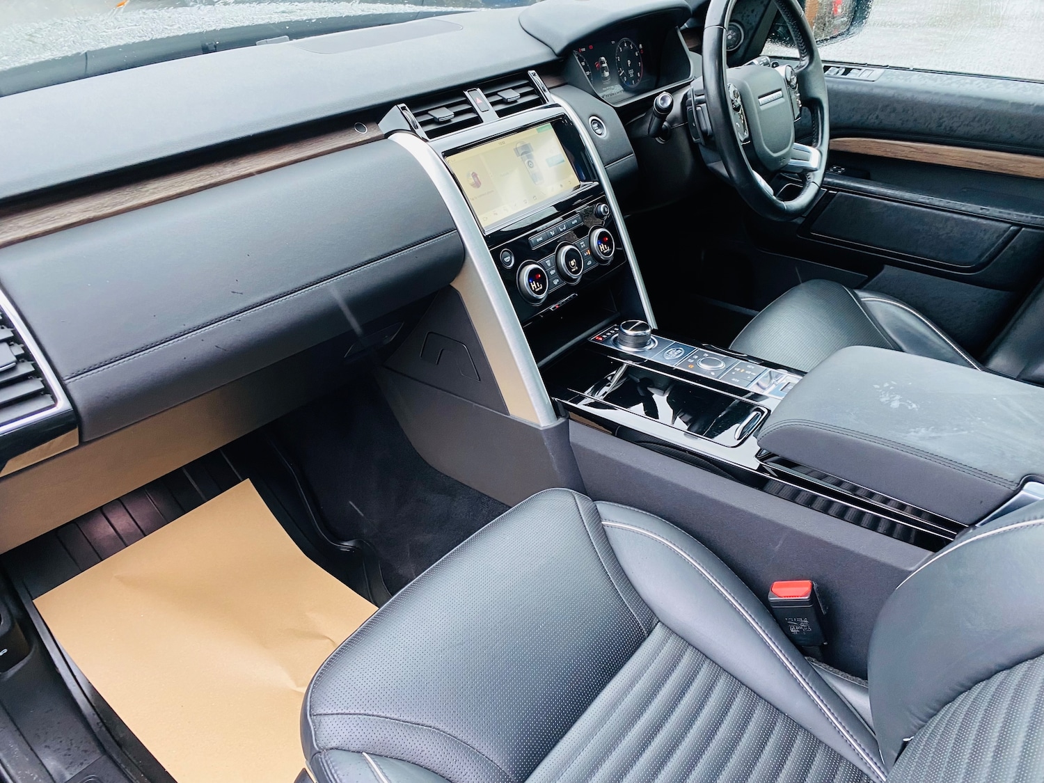 Used Land Rover Discovery 2019 for sale - 76762532: Photo 24