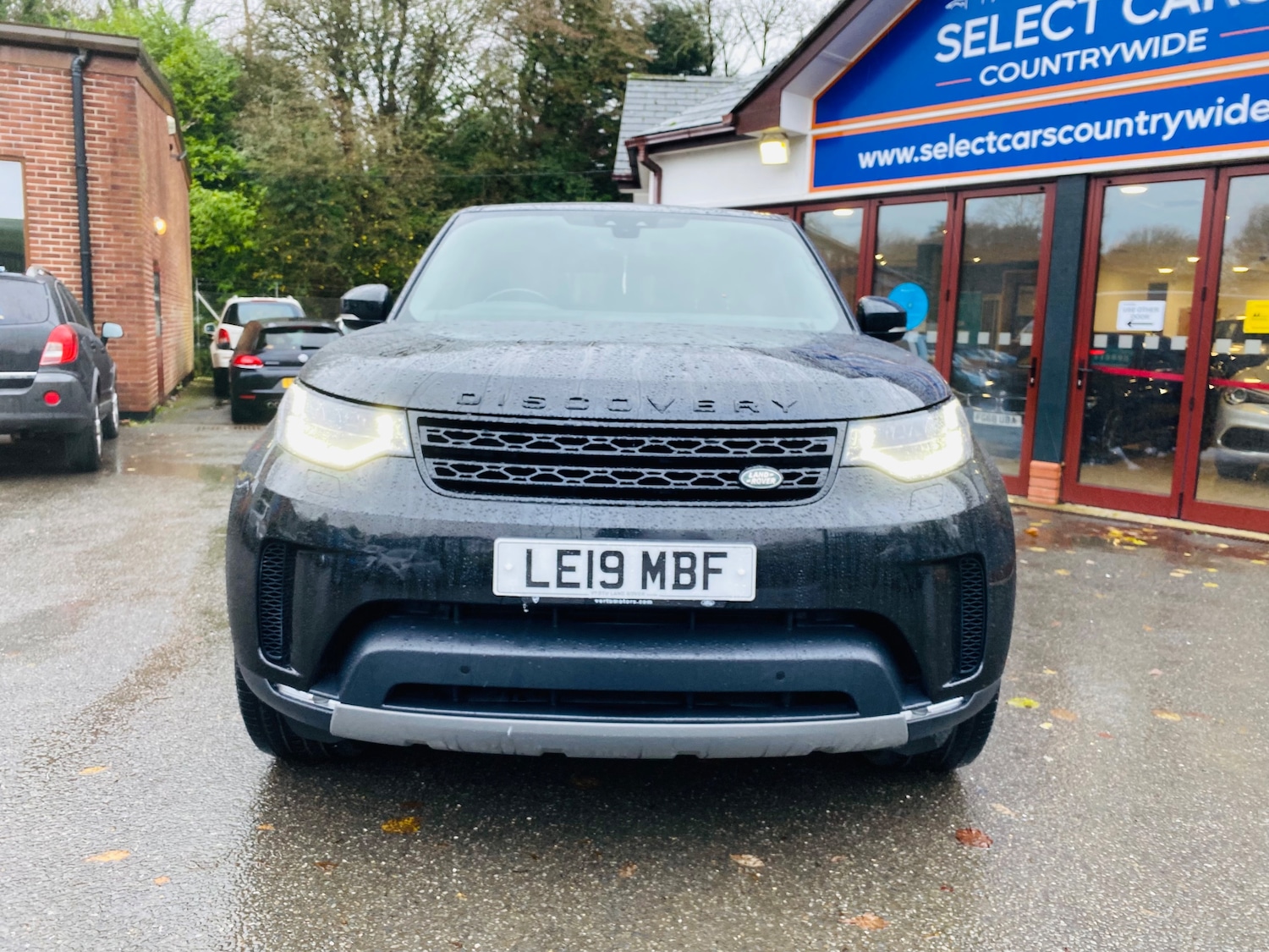 Used Land Rover Discovery 2019 for sale - 76762532: Photo 3