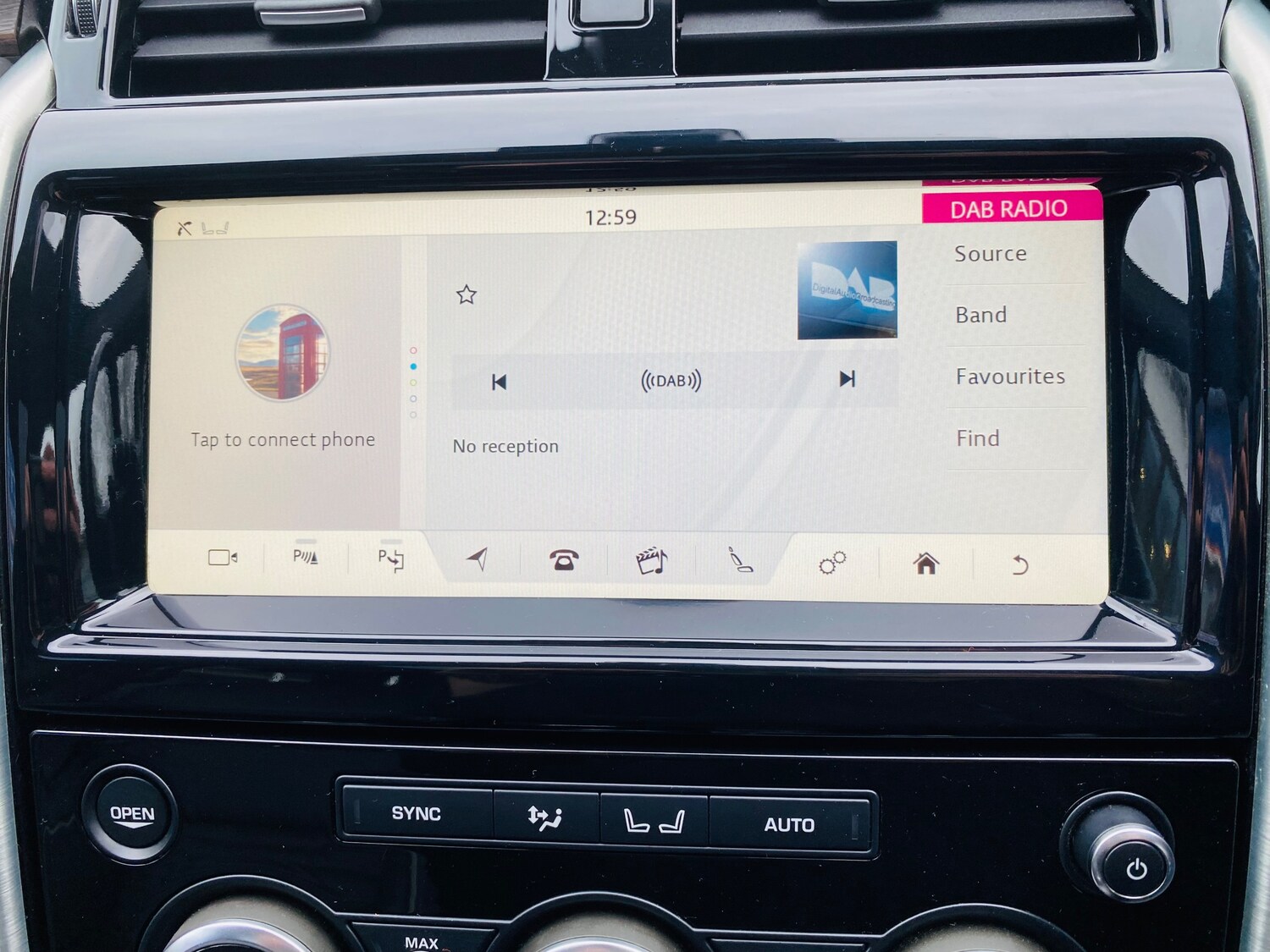 Used Land Rover Discovery 2019 for sale - 76762532: Photo 32