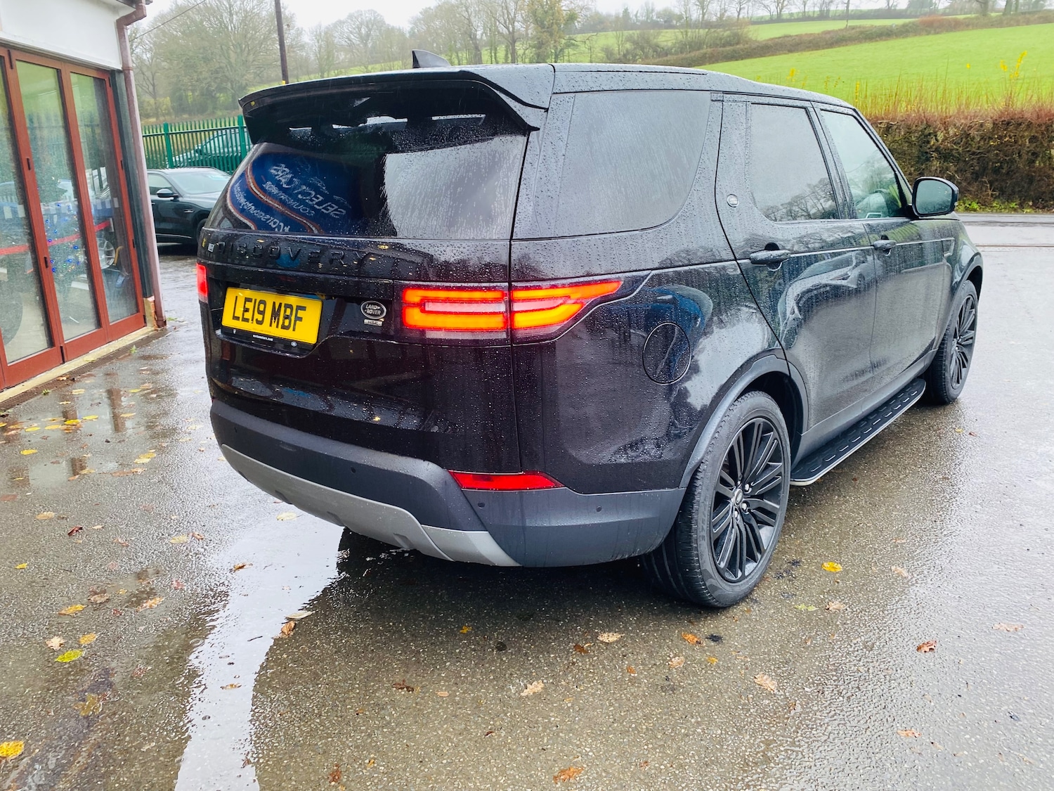 Used Land Rover Discovery 2019 for sale - 76762532: Photo 8