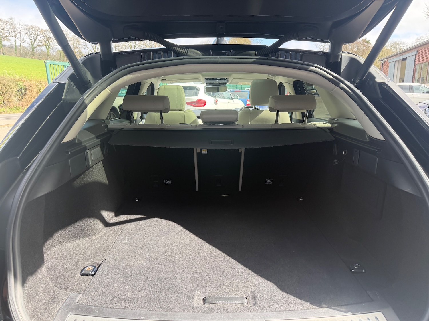 Used Land Rover Range Rover Velar 2018 for sale - 77919123: Photo 24