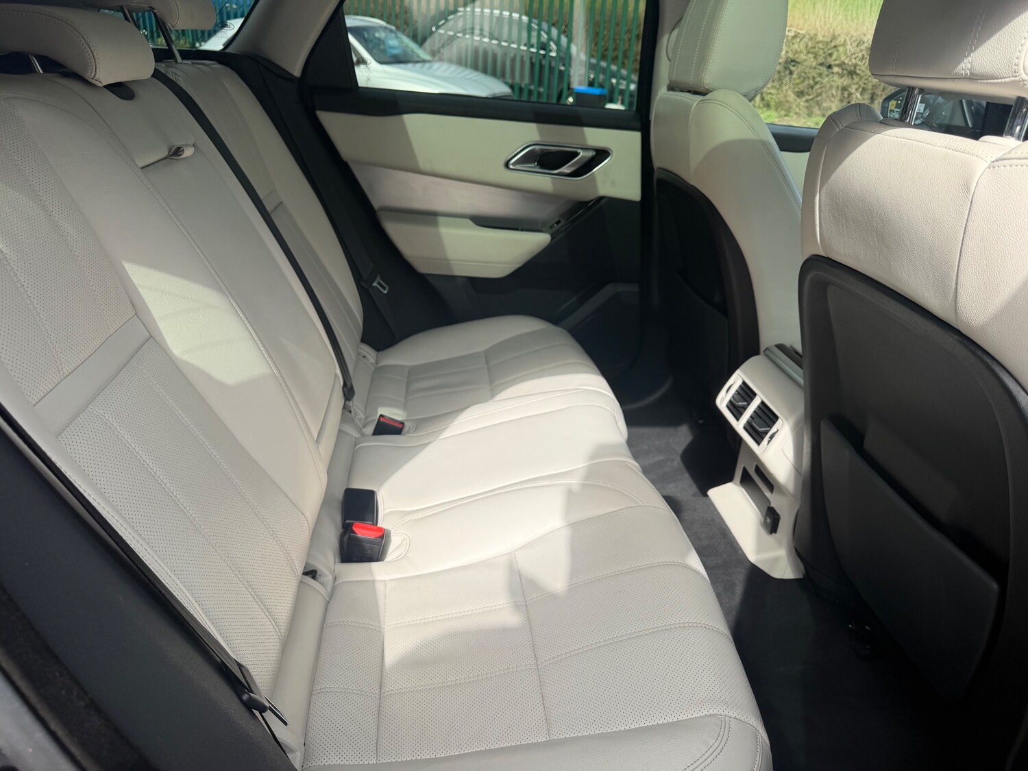 Used Land Rover Range Rover Velar 2018 for sale - 77919123: Photo 30