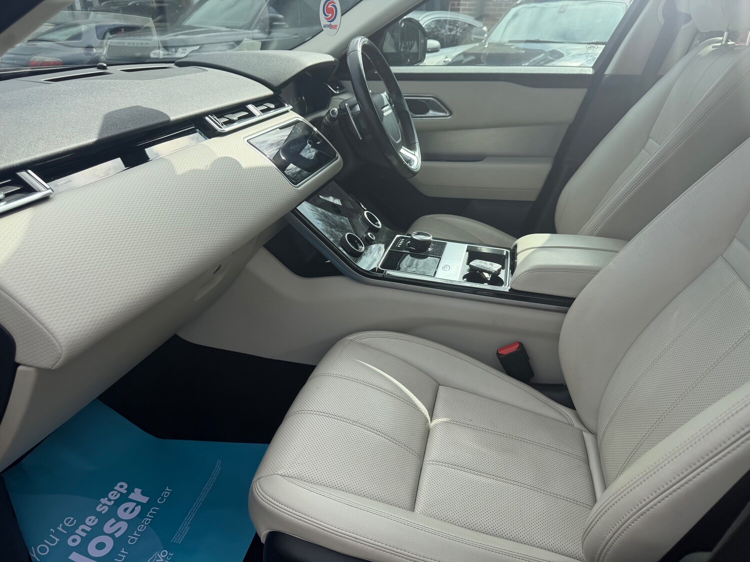 Used Land Rover Range Rover Velar 2018 for sale - 77919123: Photo 37