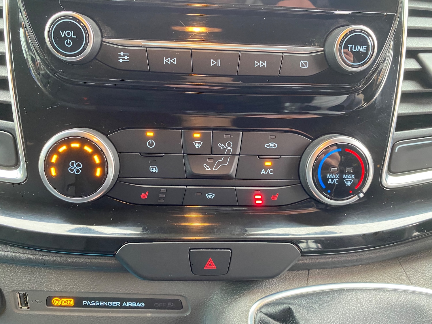 Used Ford Transit Custom 2018 for sale - 77341062: Photo 20