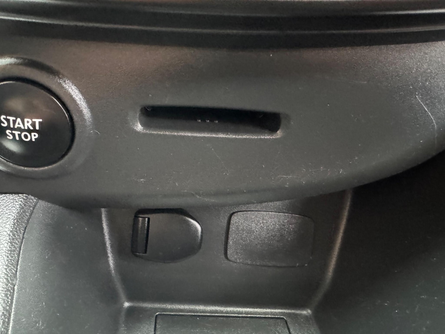 Used Renault Clio 2016 for sale - 76152916: Photo 18