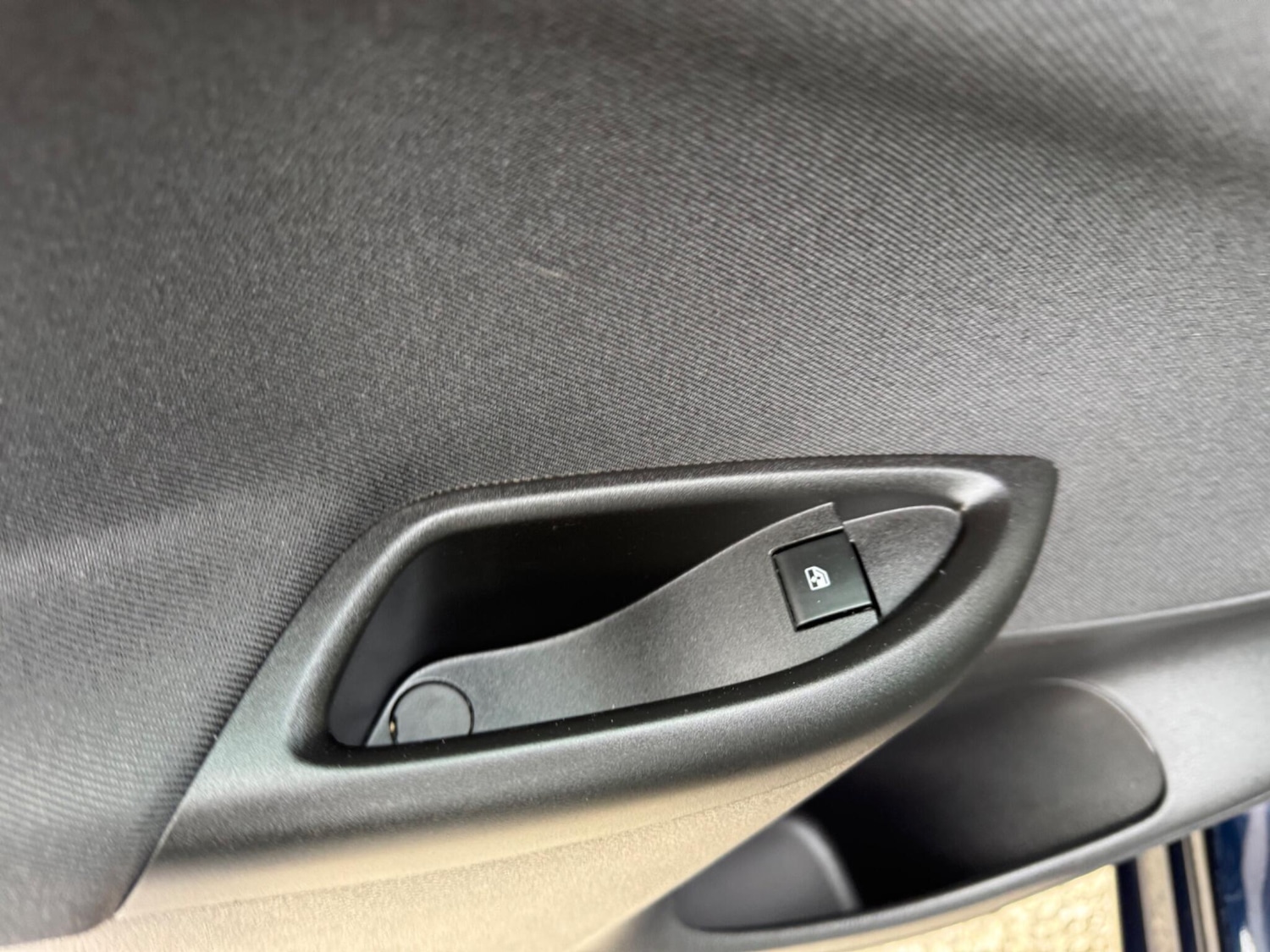 Used Vauxhall Astra 2018 for sale - 76094791: Photo 28