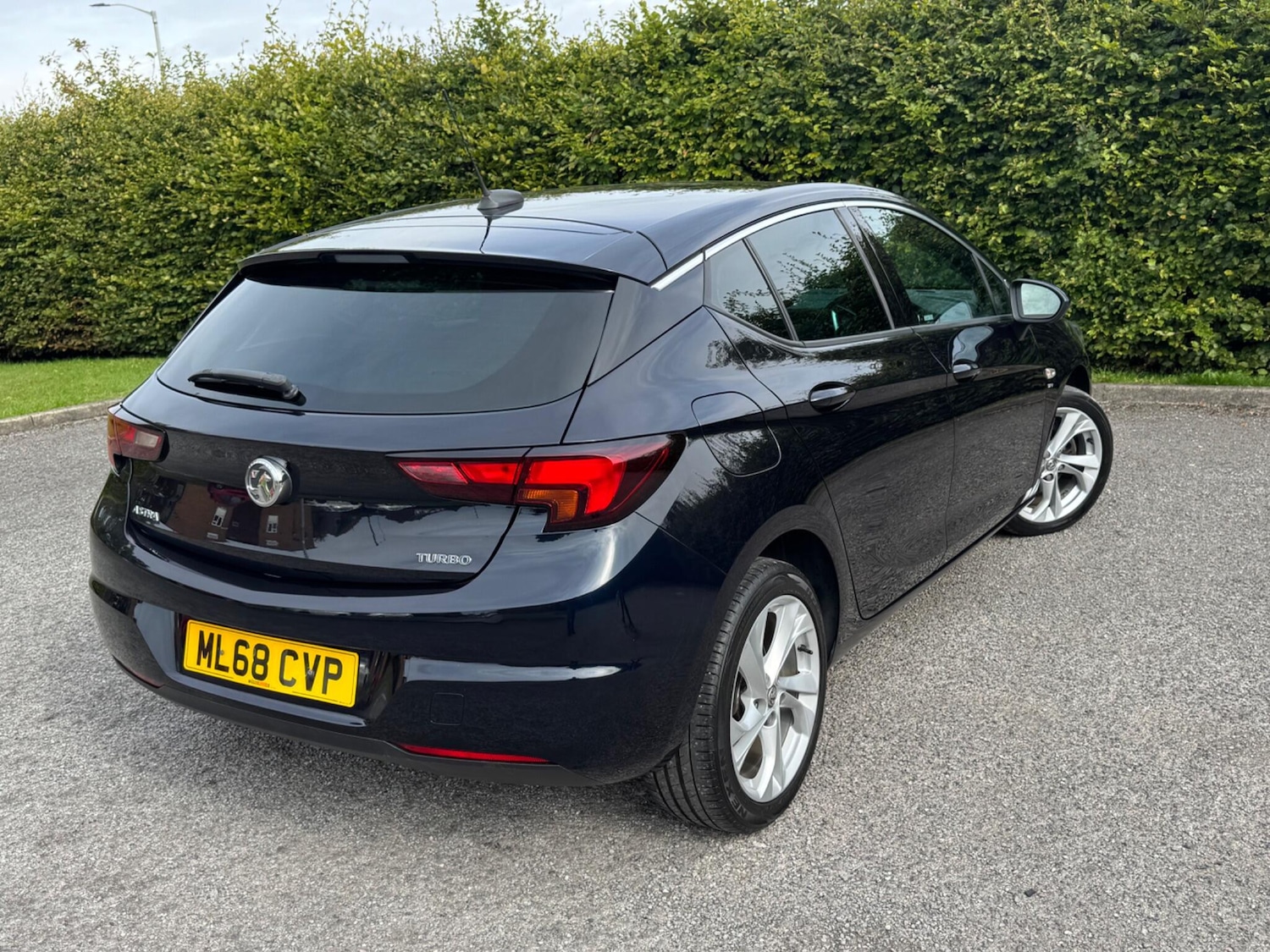 Used Vauxhall Astra 2018 for sale - 76094791: Photo 3