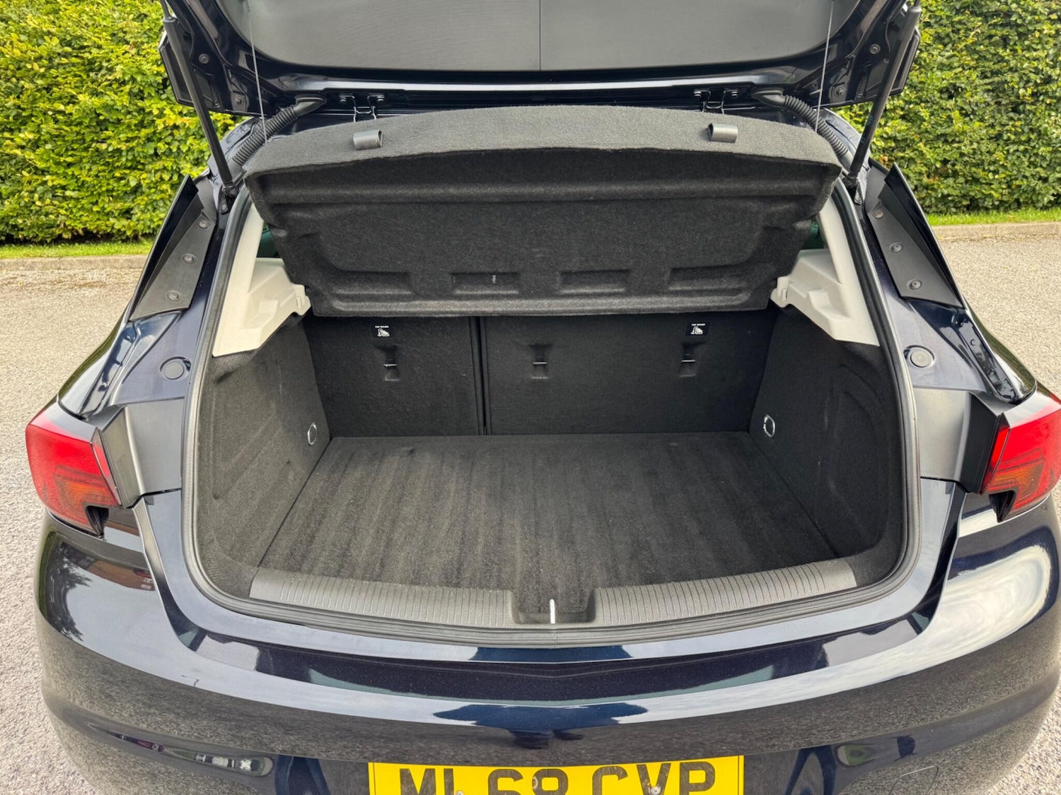 Used Vauxhall Astra 2018 for sale - 76094791: Photo 33