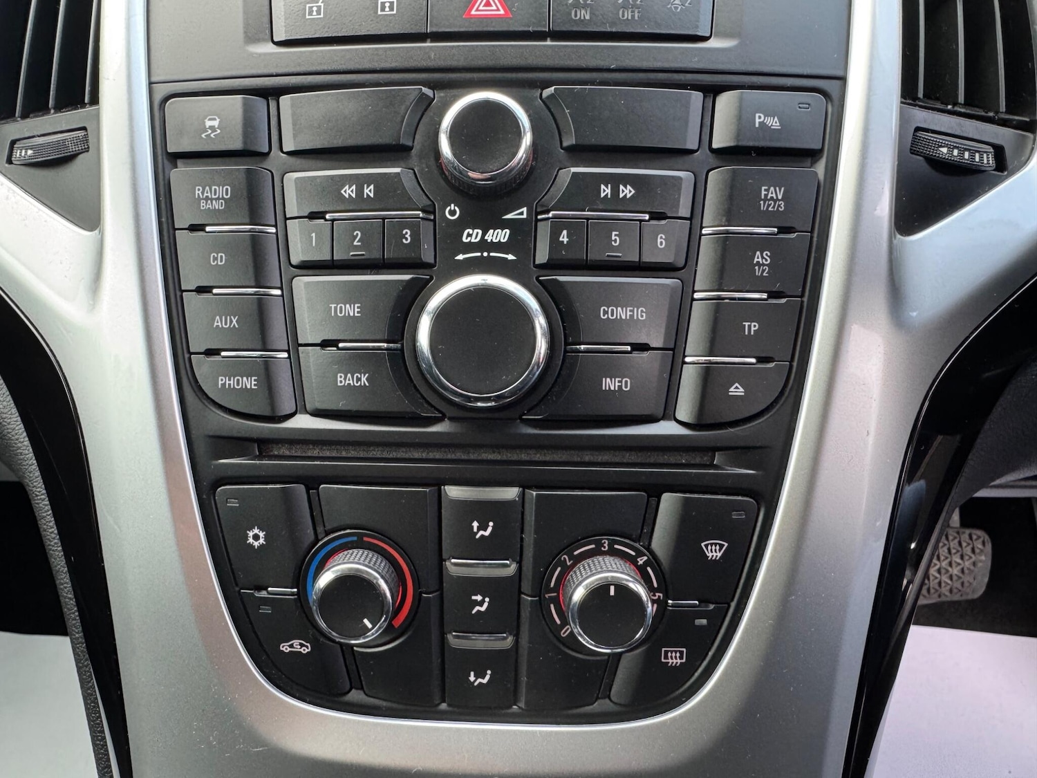 Used Vauxhall Astra 2010 for sale - 76326396: Photo 13