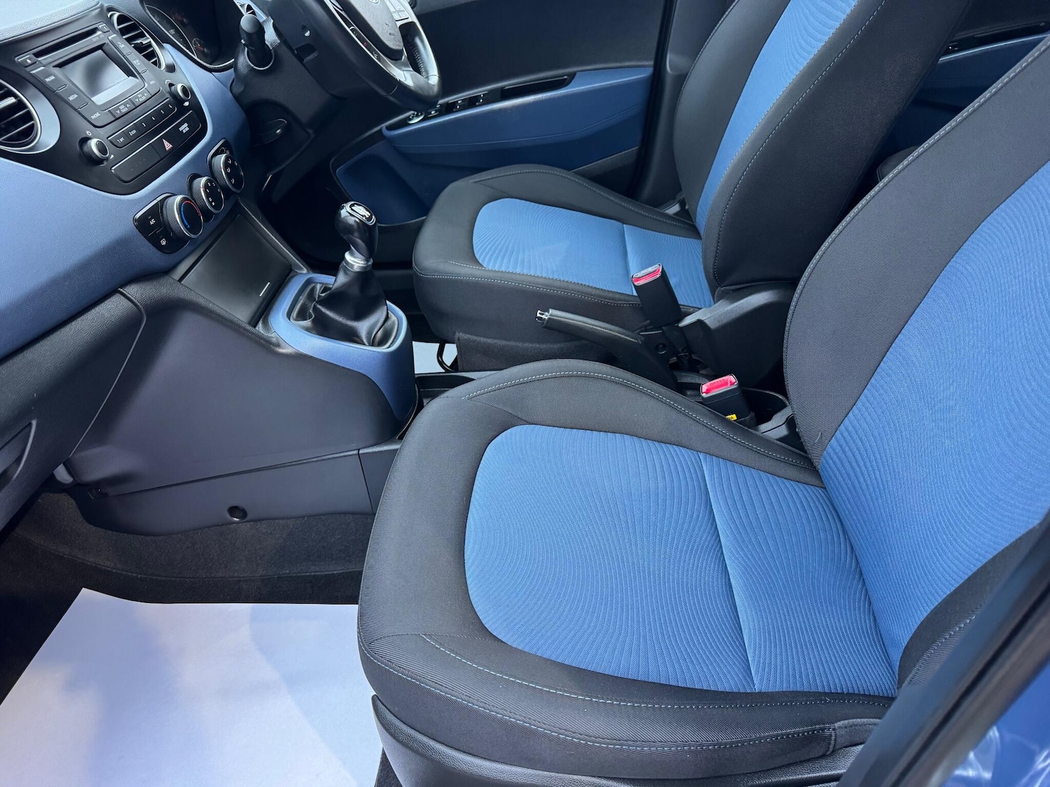 Used Hyundai i10 2014 for sale - 76832646: Photo 15