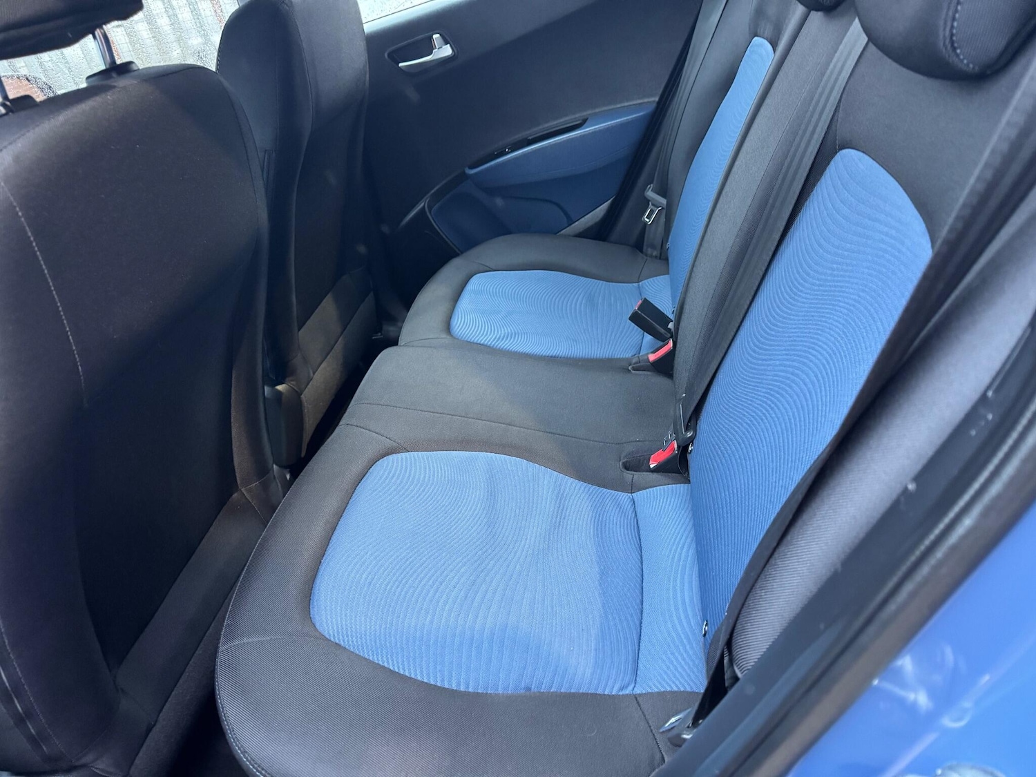 Used Hyundai i10 2014 for sale - 76832646: Photo 17