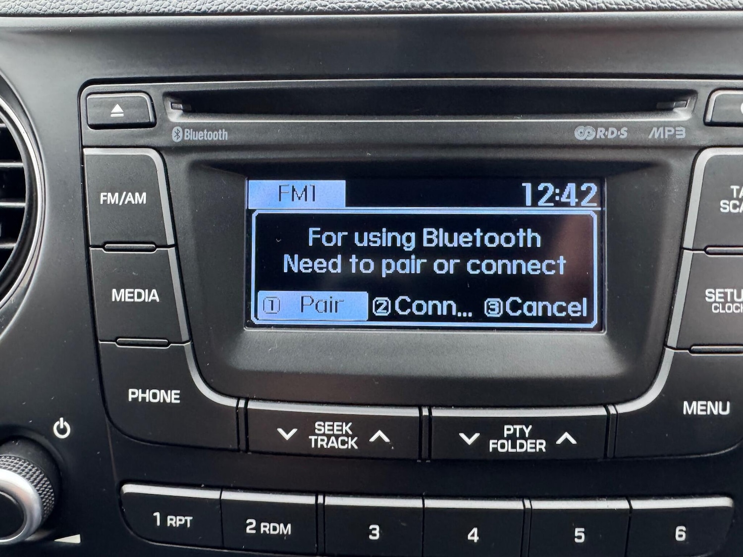 Used Hyundai i10 2014 for sale - 76832646: Photo 18