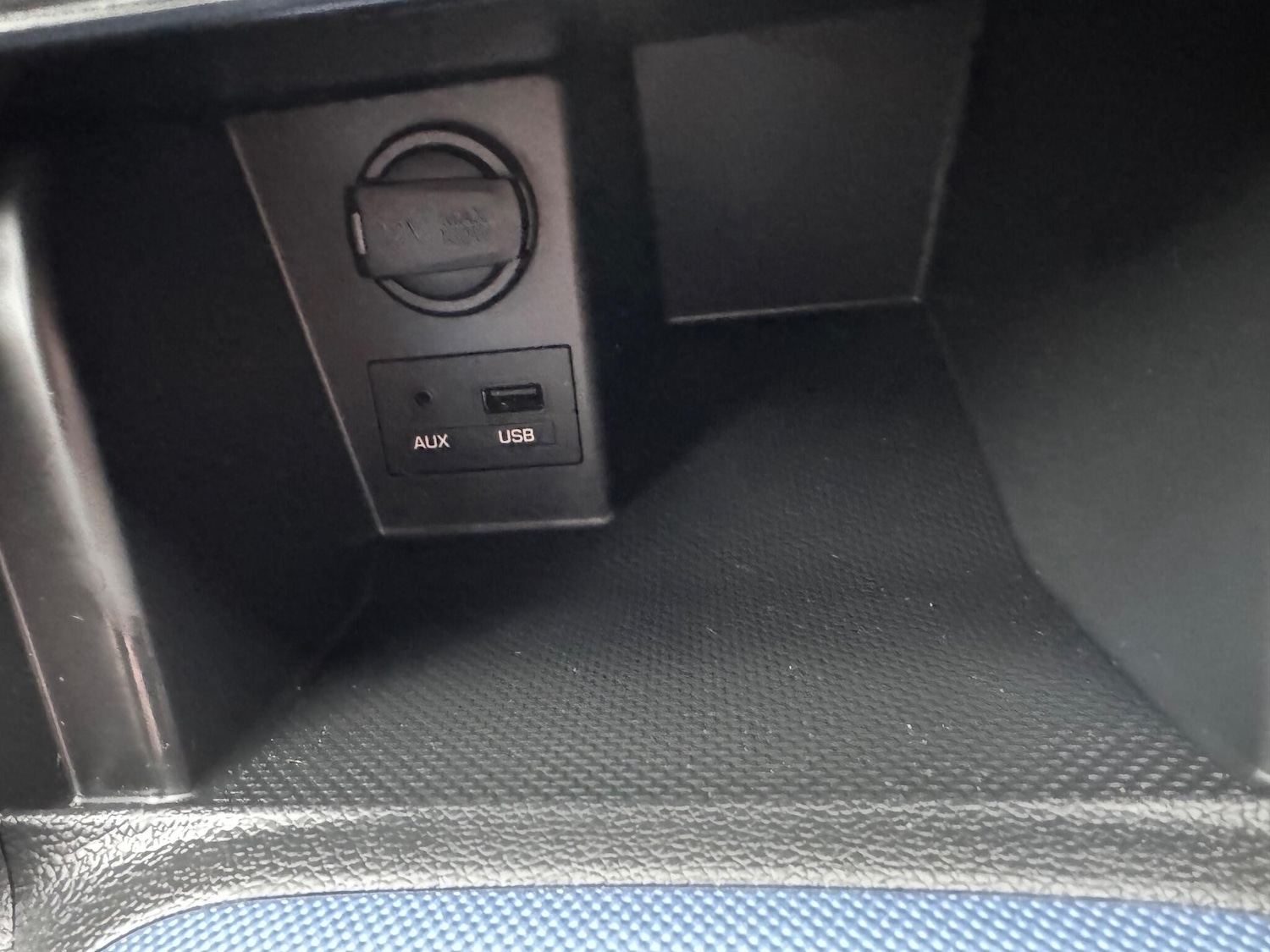 Used Hyundai i10 2014 for sale - 76832646: Photo 20