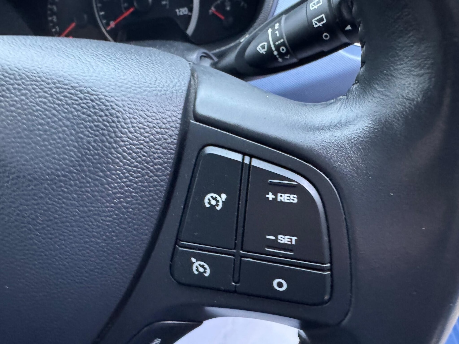 Used Hyundai i10 2014 for sale - 76832646: Photo 25