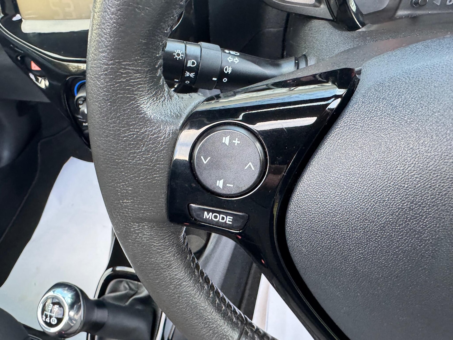 Used Citroen C1 2014 for sale - 76926637: Photo 27