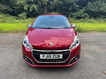 Used Peugeot 208 2019 for sale - 75940821: Photo