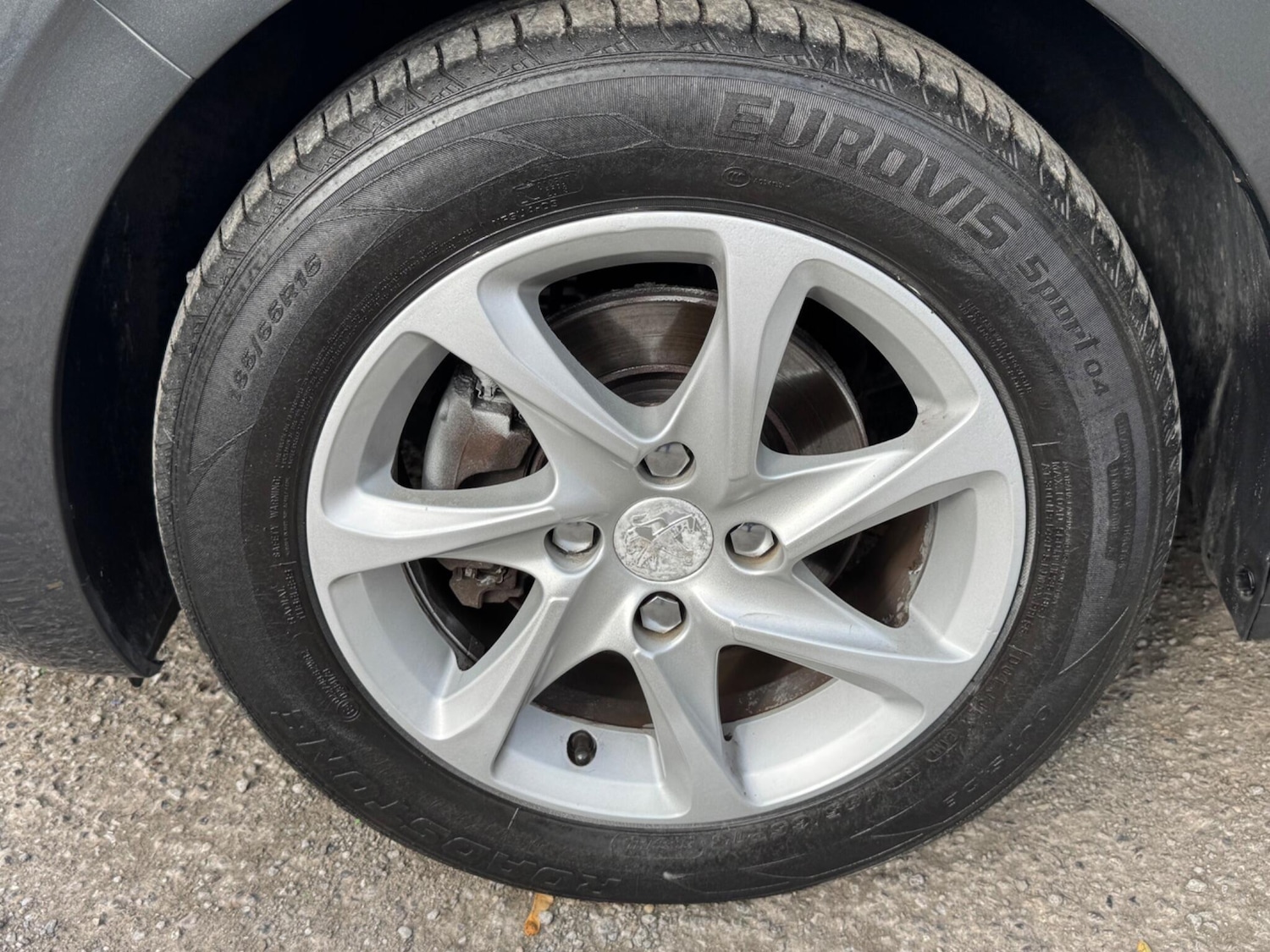 Used Peugeot 208 2015 for sale - 76175070: Photo 28