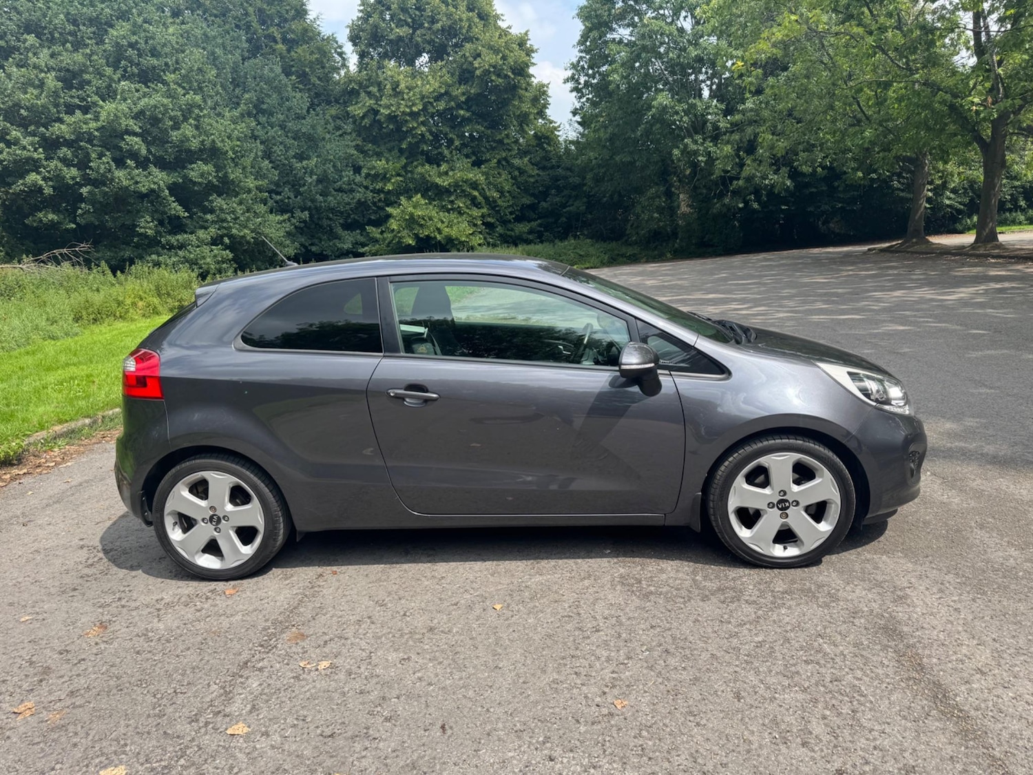 Used Kia Rio 2014 for sale - 75941729: Photo 2