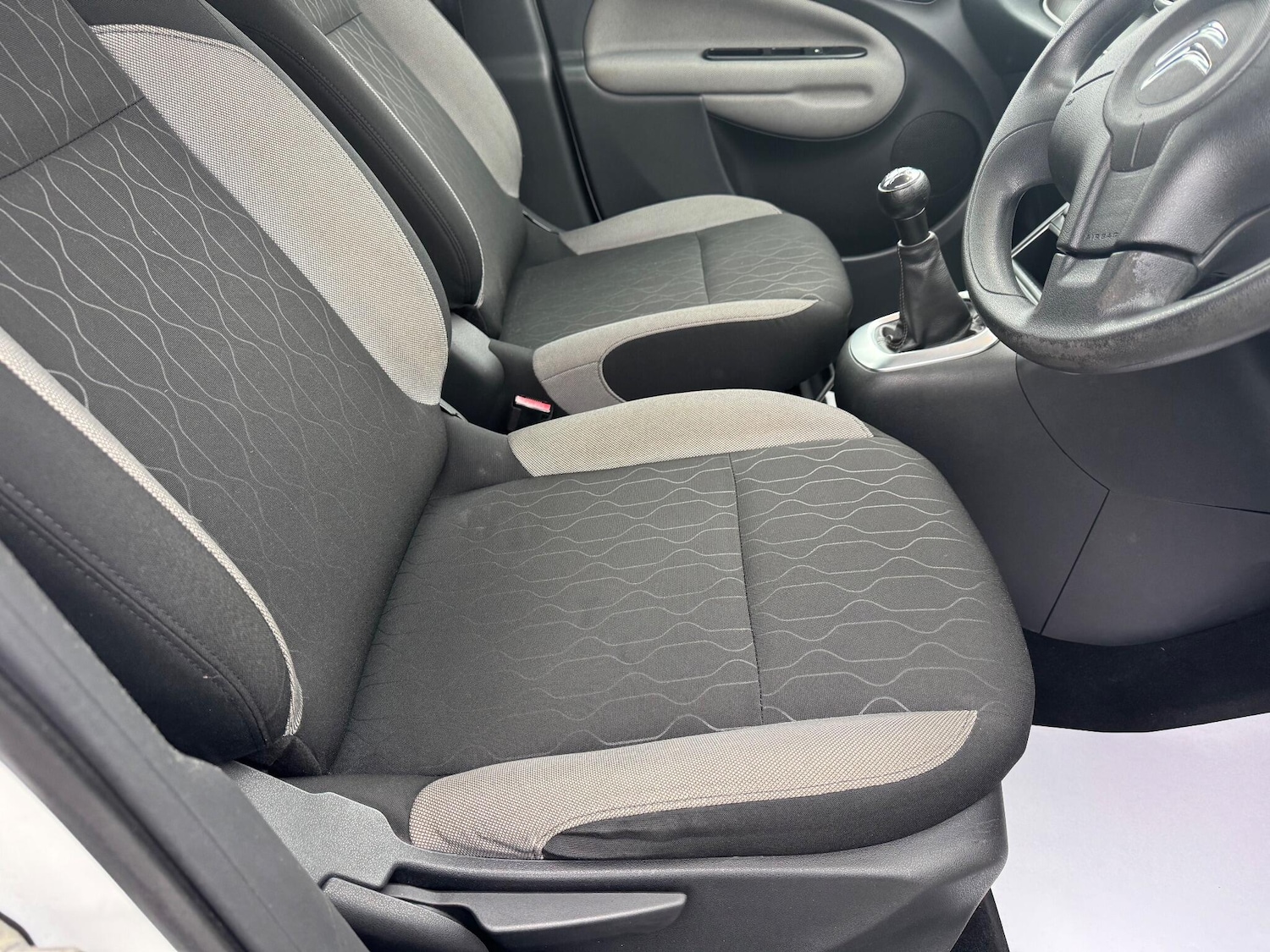 Used Citroen C3 Picasso 2014 for sale - 76666941: Photo 14