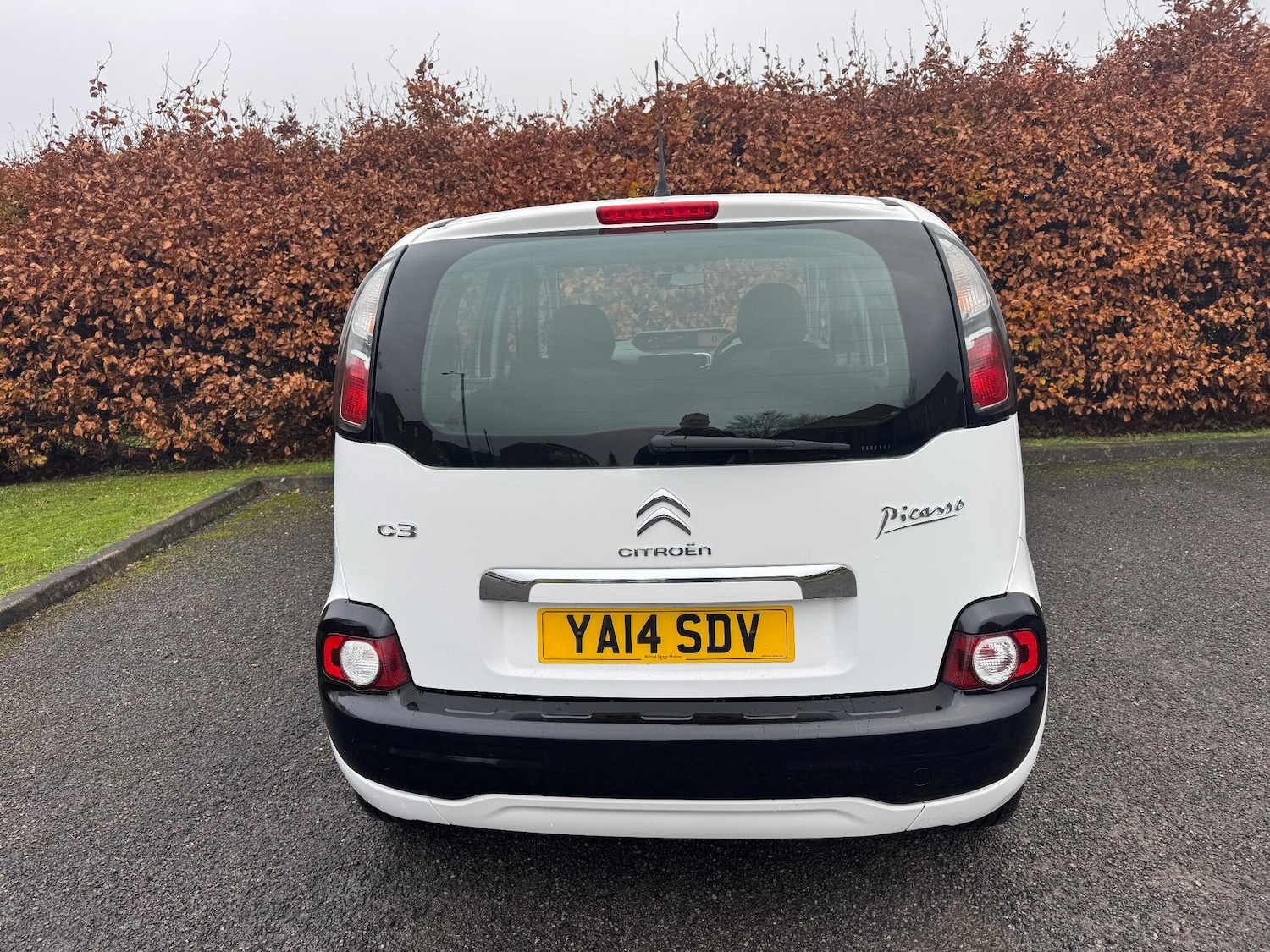 Used Citroen C3 Picasso 2014 for sale - 76666941: Photo 9