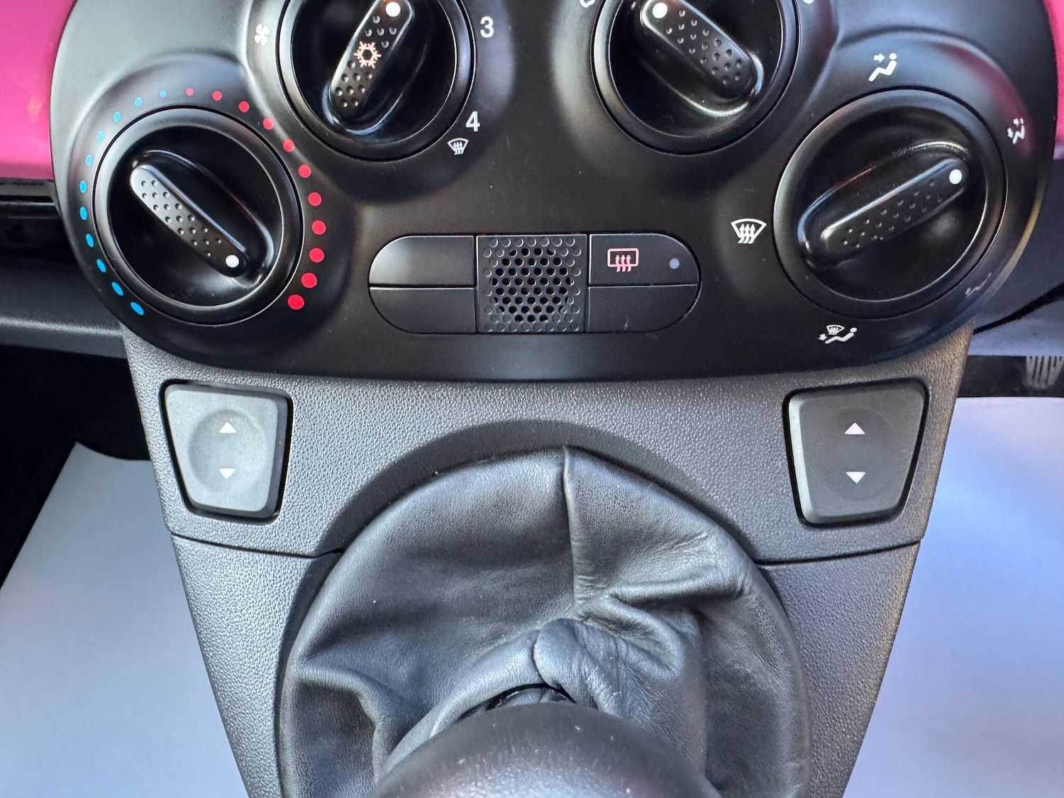 Used Fiat 500C 2010 for sale - 76409423: Photo 26