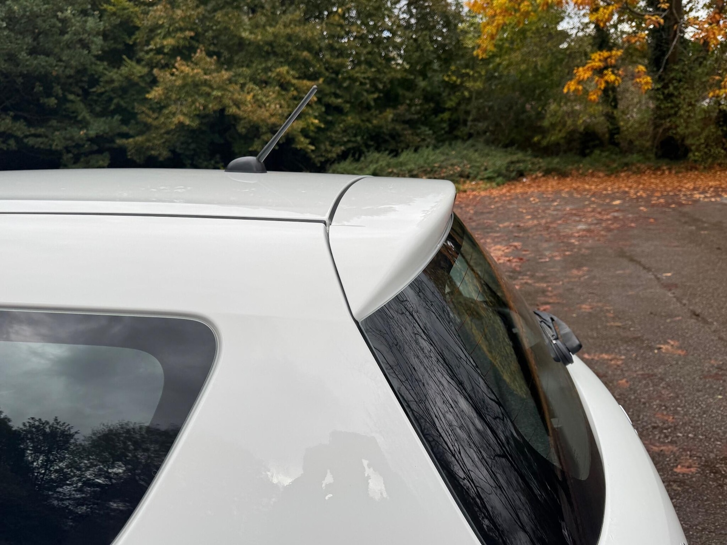 Used Suzuki Swift 2015 for sale - 76360318: Photo 12