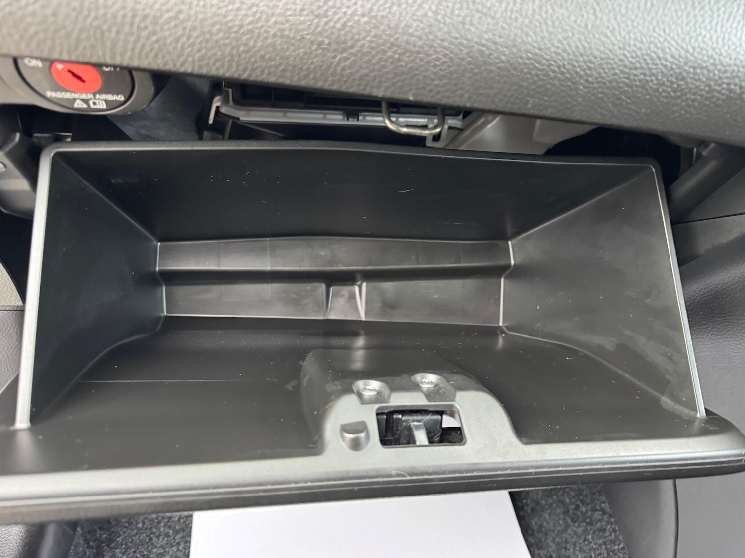 Used Suzuki Swift 2015 for sale - 76360318: Photo 27