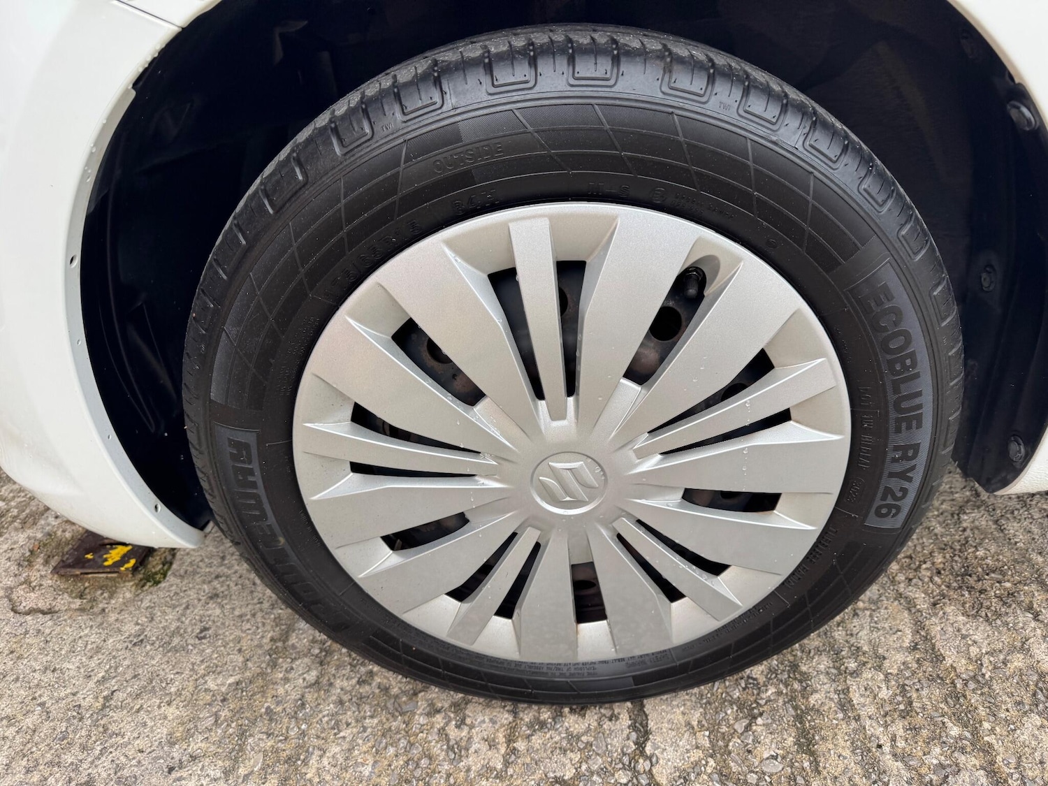 Used Suzuki Swift 2015 for sale - 76360318: Photo 32