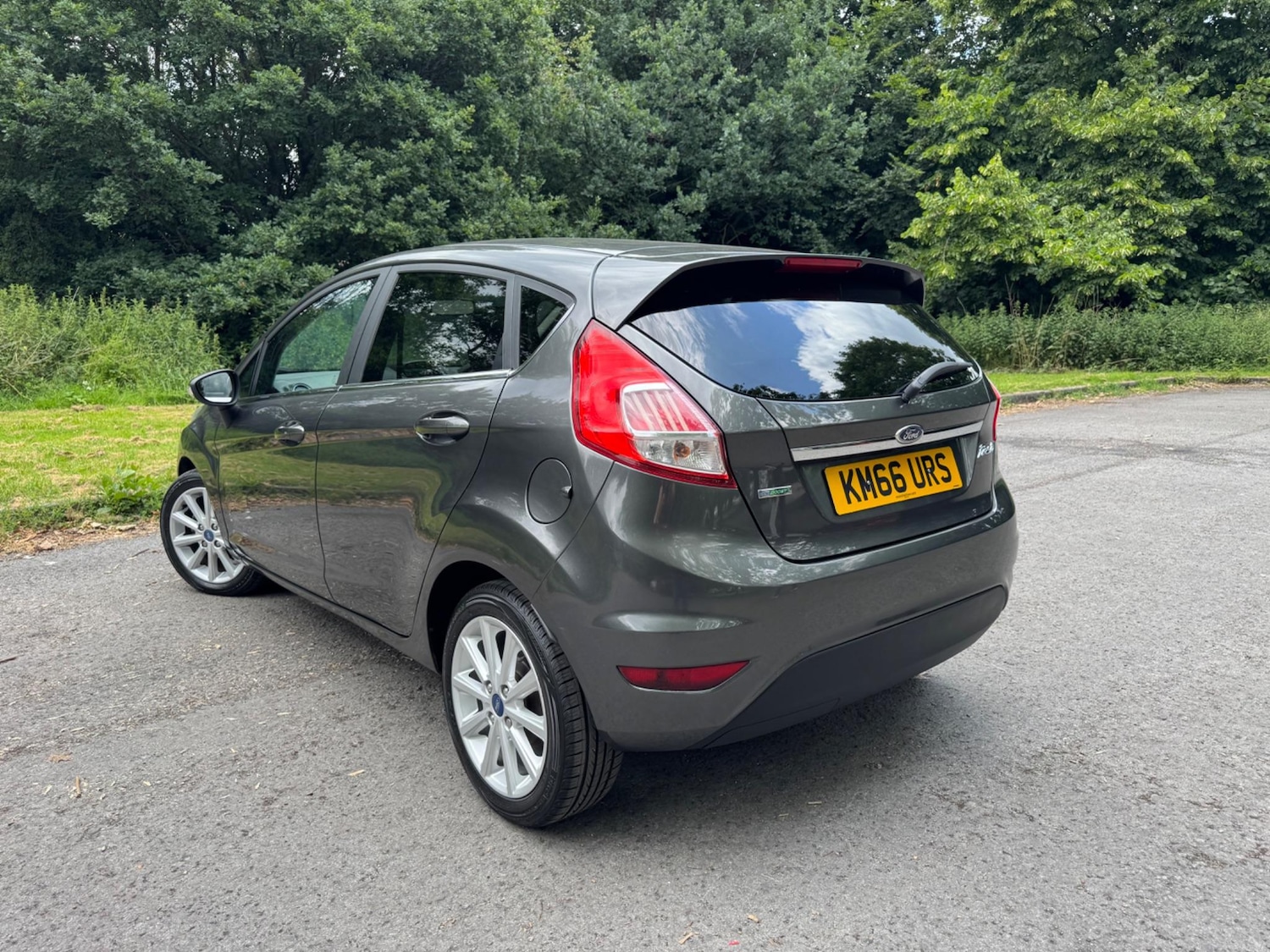 Vehicle 5