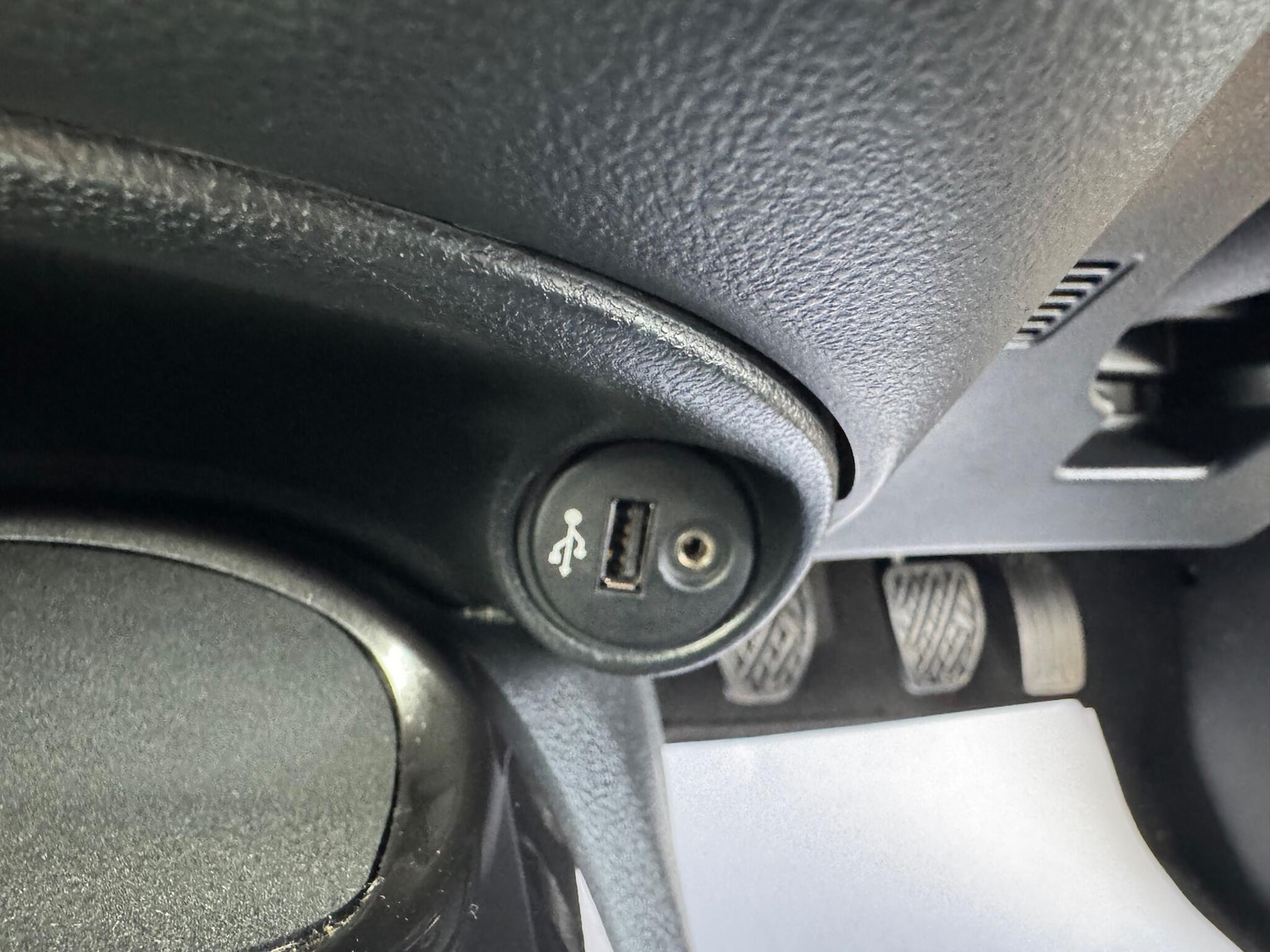 Used Nissan Juke 2014 for sale - 76866142: Photo 23