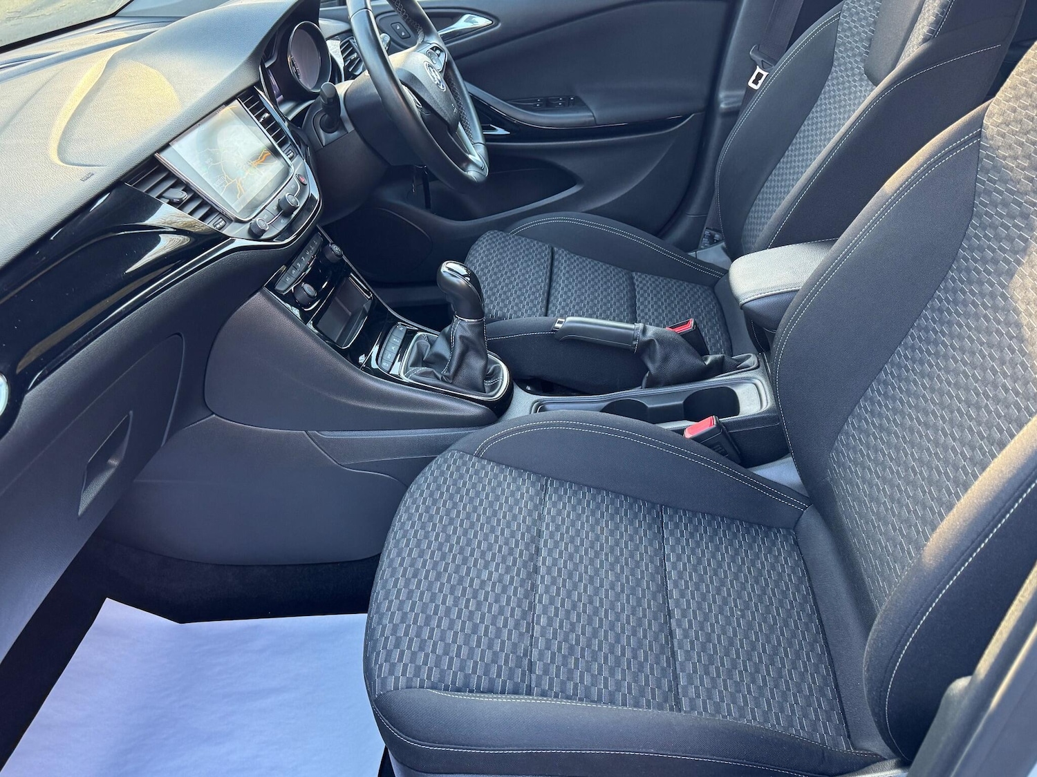 Used Vauxhall Astra 2018 for sale - 76608013: Photo 15