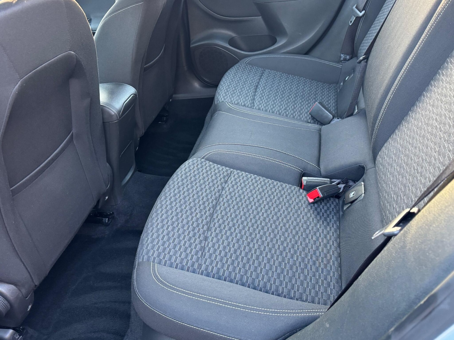 Used Vauxhall Astra 2018 for sale - 76608013: Photo 17