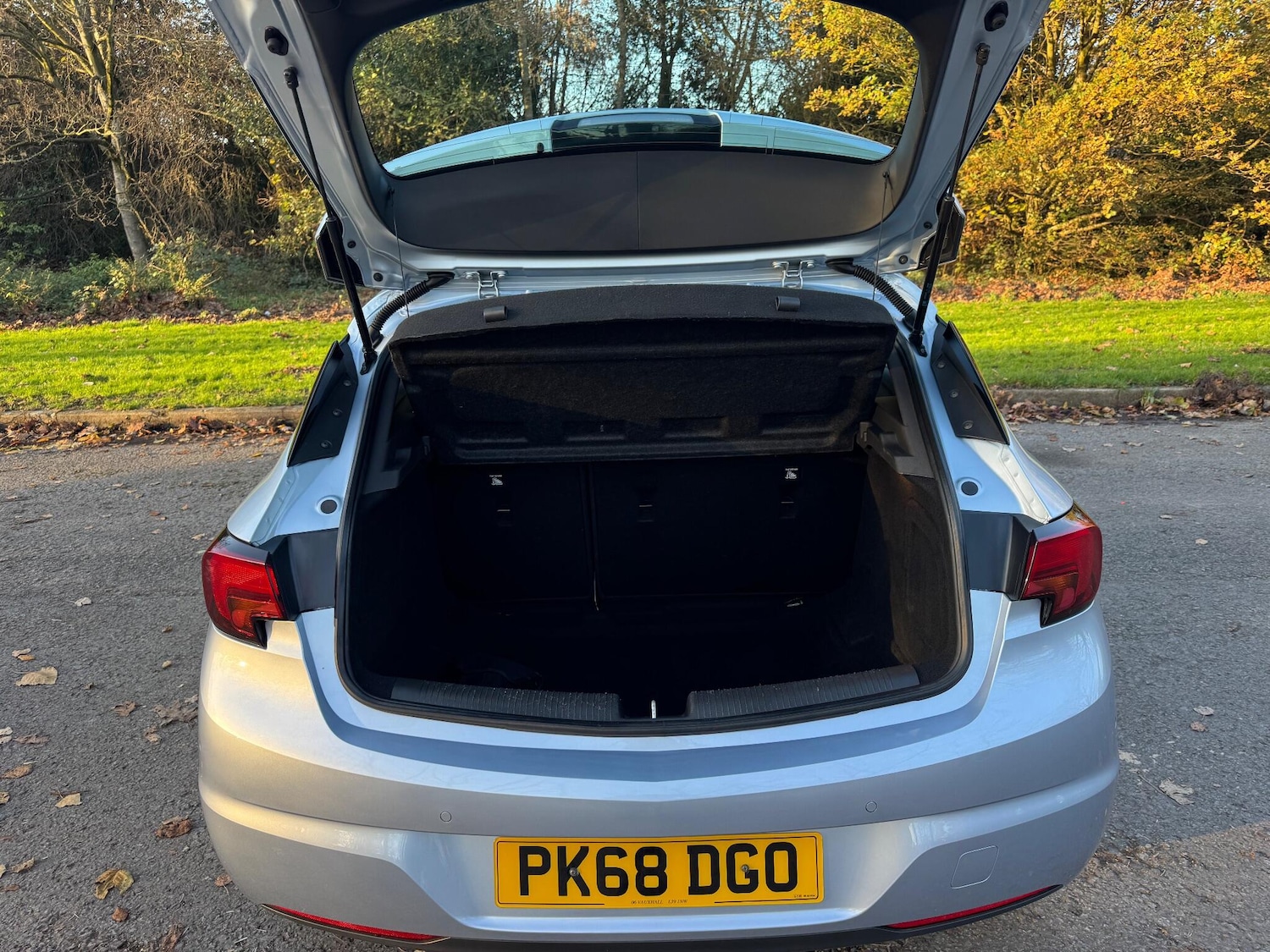 Used Vauxhall Astra 2018 for sale - 76608013: Photo 39