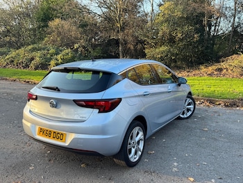 Used Vauxhall Astra 2018 for sale - 76608013: Photo