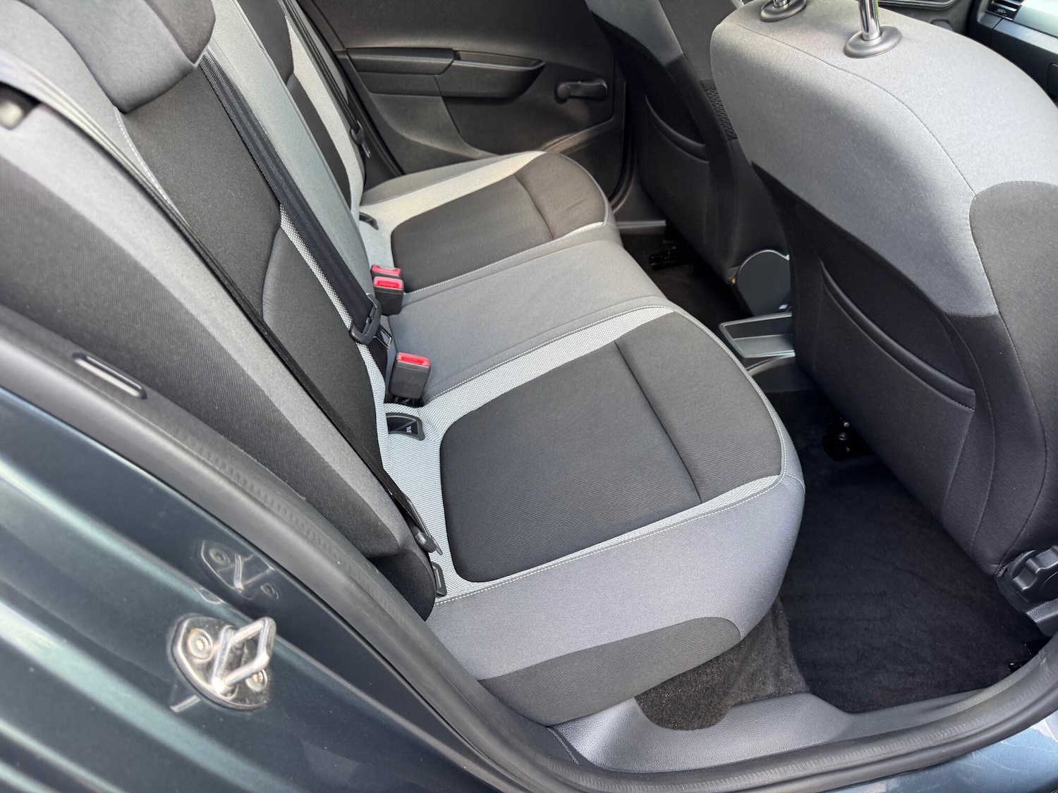 Used Skoda Fabia 2015 for sale - 76326236: Photo 15