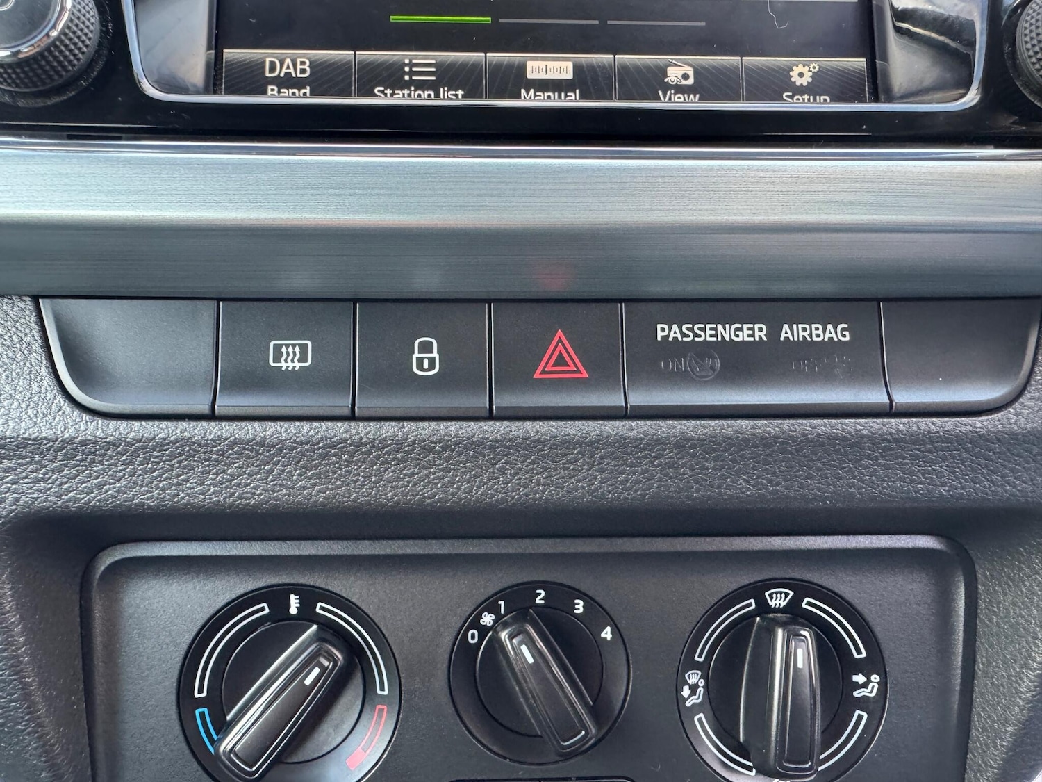 Used Skoda Fabia 2015 for sale - 76326236: Photo 24