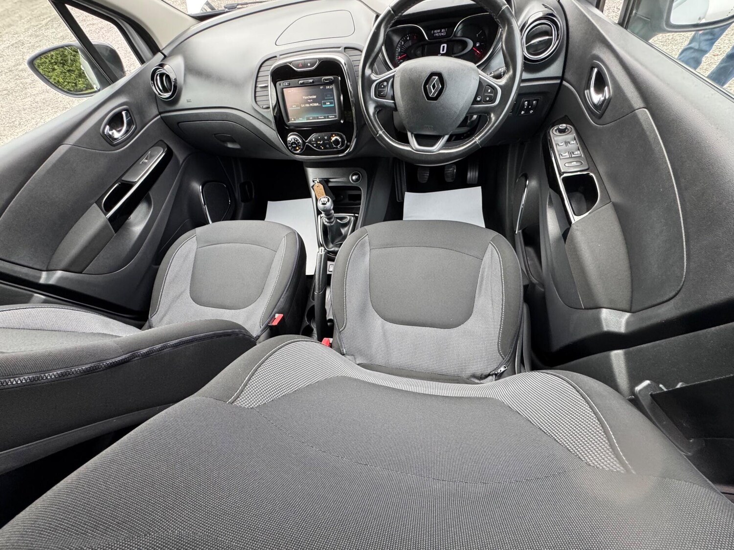 Used Renault Captur 2017 for sale - 76283669: Photo 11