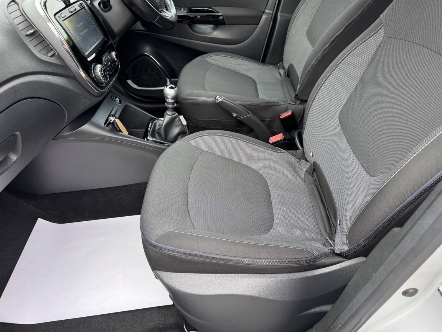 Used Renault Captur 2017 for sale - 76283669: Photo 13