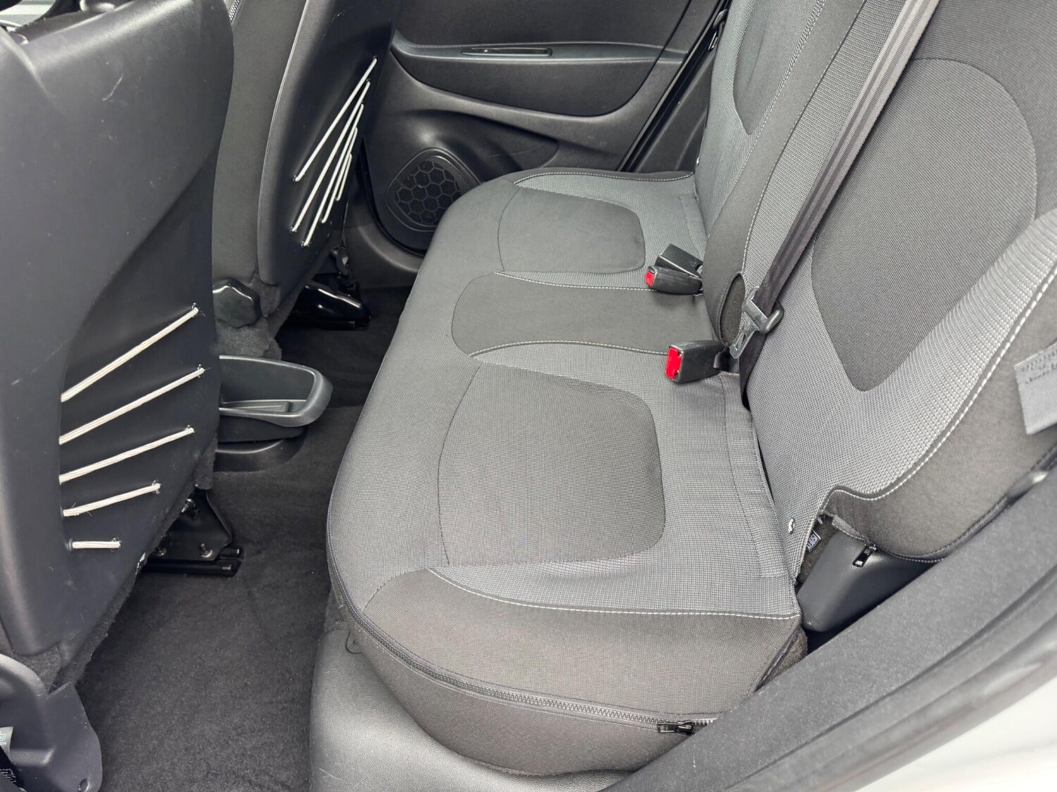 Used Renault Captur 2017 for sale - 76283669: Photo 15